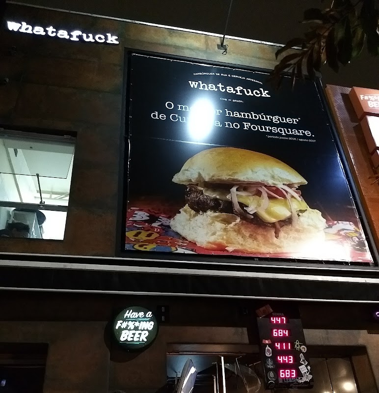 Whatafuck - Hamburgueria em Centro, Curitiba/PR - Foto 3
