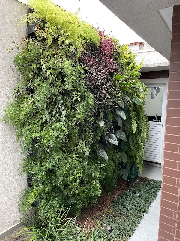 Jardim da Rainha Paisagismo e Decoração - Jardinagem e Paisagismo em Água Verde, Curitiba/PR - Foto 5