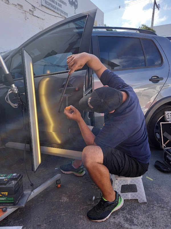 Portuga Lataria e Pintura - Lanternagem e Pintura em Bairro Alto, Curitiba/PR - Foto 4