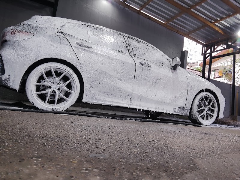 Gold Park VIII Lava Car e Martelinho de Ouro - Lanternagem e Pintura em Centro, Curitiba/PR - Foto 4