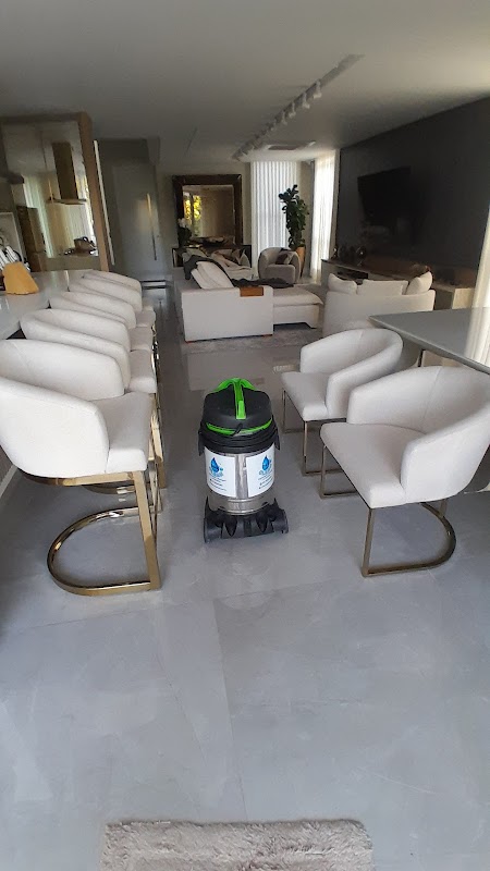 D&S Clean Higienização e Blindagem de Estofados - Lavanderia em Centro, Curitiba/PR - Foto 3