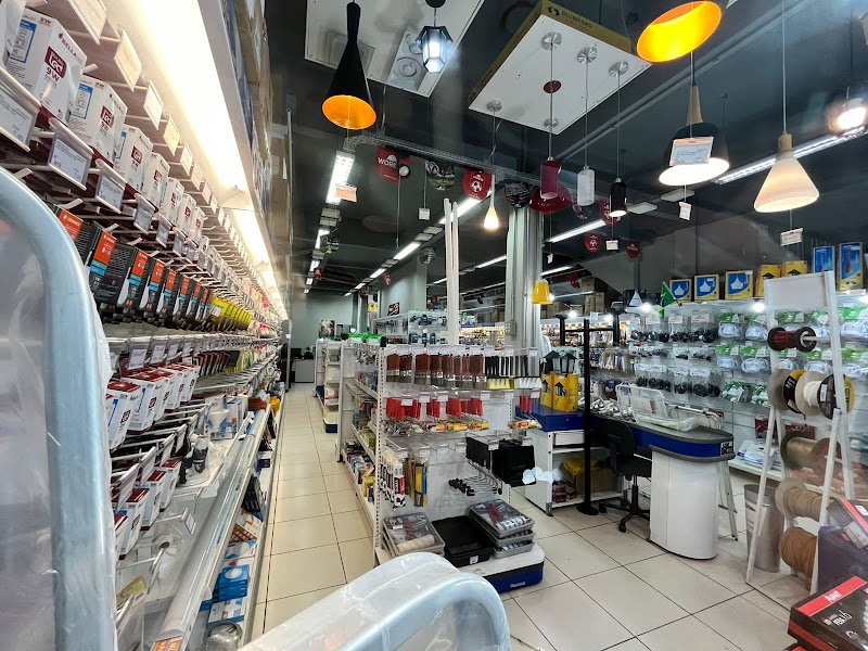 Eletro Vera Cruz - Material Elétrico e Hidráulico em Centro, Curitiba/PR - Foto 2