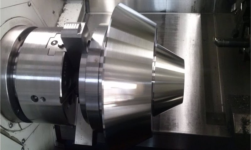 Sulmech Usinagem de Precisão - Metalúrgica em Boqueirão, Curitiba/PR - Foto 3