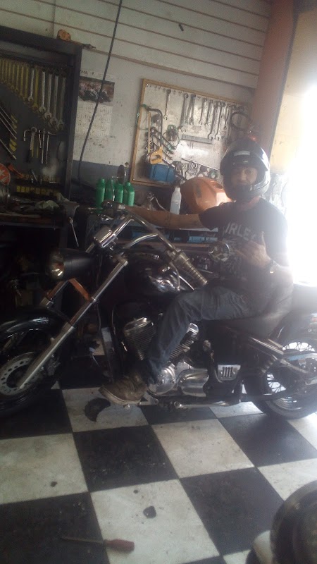 Liberdade Motopeças - Moto Peças em Centro, Curitiba/PR - Foto 4