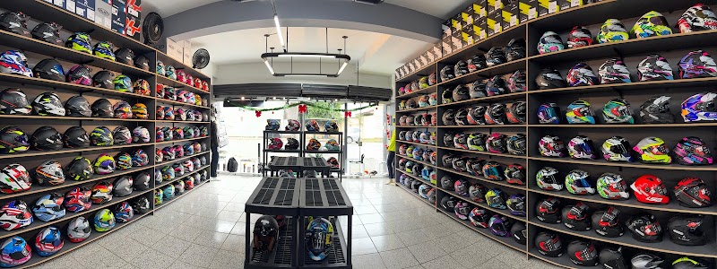 Motoland Acessórios Esportivos - Moto Peças em Centro, Curitiba/PR - Foto 2