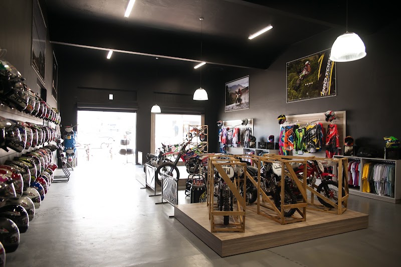 Mandrake Moto Store - Moto Peças em Rebouças, Curitiba/PR - Foto 5