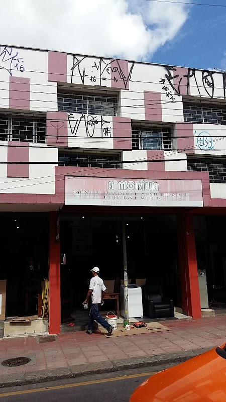 A Mobília Móveis Usados - Móveis e Decoração em Centro, Curitiba/PR - Foto 2