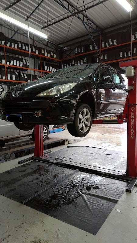 Alto da XV Centro Automotivo - Oficina Mecânica em Alto da Rua XV, Curitiba/PR - Foto 4