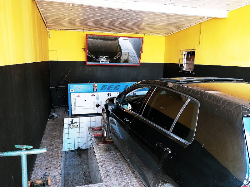 Auto Center N&B