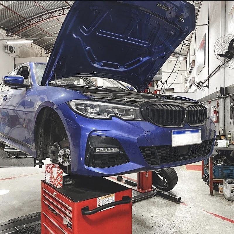 Carros Auto Center