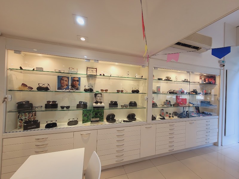 Nova Ótica Curitiba - Praça Osório - Ótica em Centro, Curitiba/PR - Foto 4